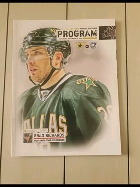 NHL - Dallas Stars - Official Souvenir Program- Nov 28, 2009 - Stars v Lightning